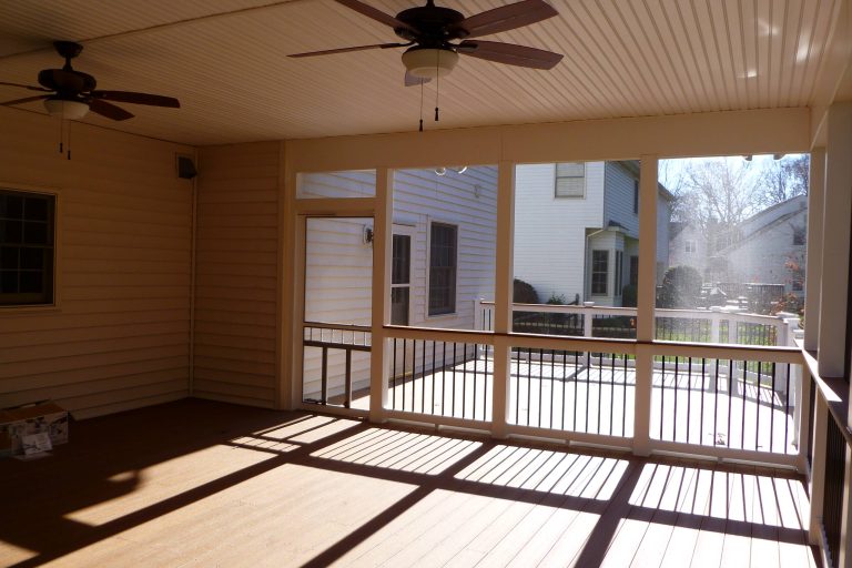 Inspiration for a mid-sized screened-in back porch remodel in DC Metro by Oscar Construction Inc. | Outdoor Photos | Porch | Landscaping | Landscape Design | Outdoor Living Space | Porch Design Ideas | Outdoor Living Space Ideas | Backyard Design