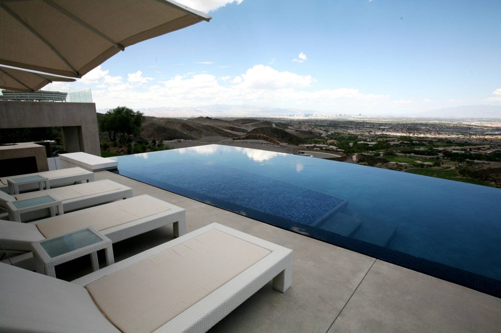 Inspiration for a modern pool remodel in Las Vegas