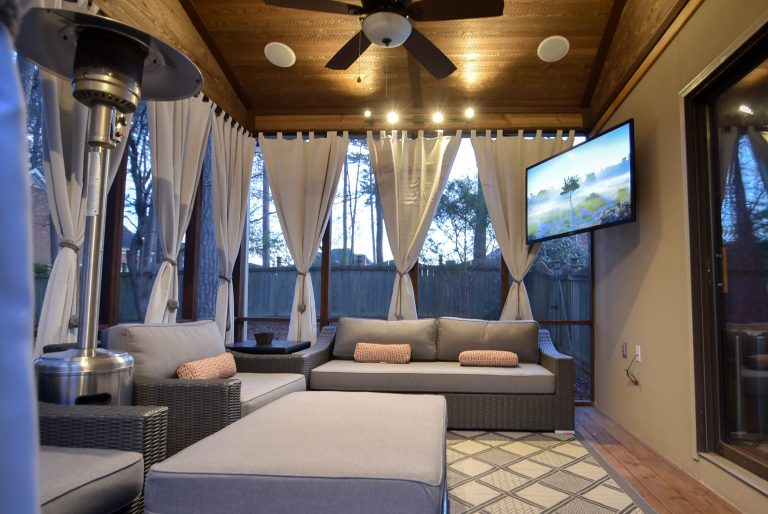 Inspiration for a modern porch remodel in Atlanta by Stewart Smith Designs INC | Outdoor Photos | Porch | Landscaping | Landscape Design | Outdoor Living Space | Porch Design Ideas | Outdoor Living Space Ideas | Backyard Design