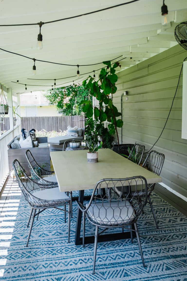 Inspiration for a modern porch remodel in Tampa by Ann Cox Design | Outdoor Photos | Porch | Landscaping | Landscape Design | Outdoor Living Space | Porch Design Ideas | Outdoor Living Space Ideas | Backyard Design
