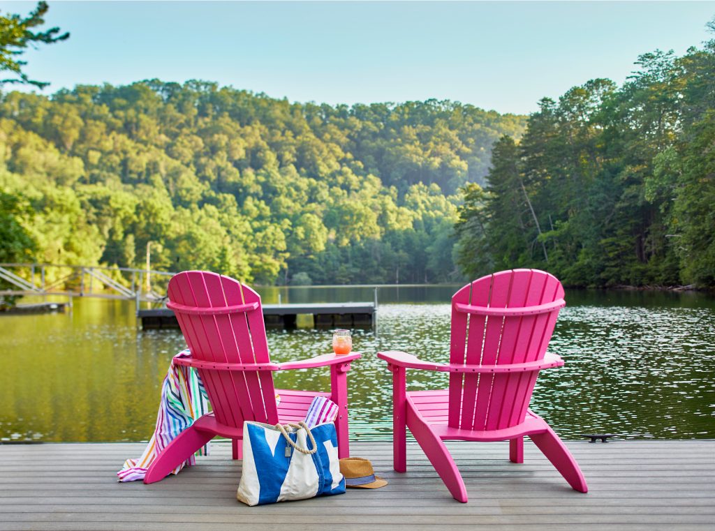 Inspiration for a rustic deck remodel in Atlanta