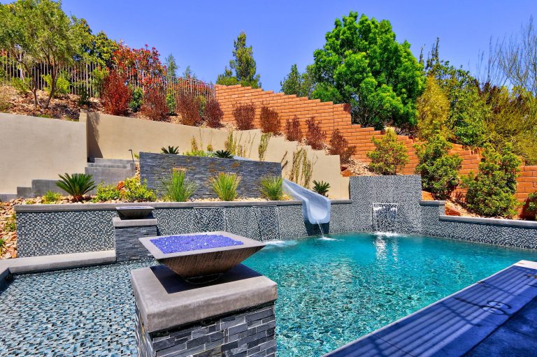 Inspiration for a southwestern pool remodel in Las Vegas