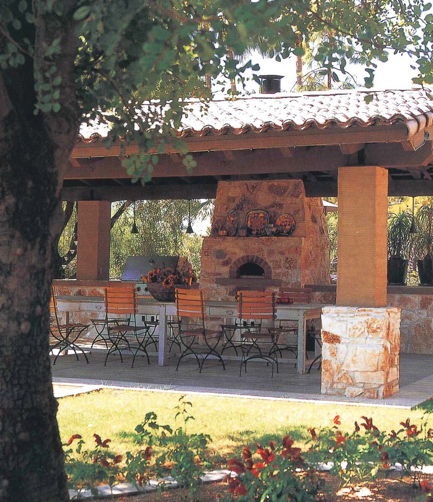 Inspiration for a timeless patio kitchen remodel in Phoenix with a gazebo