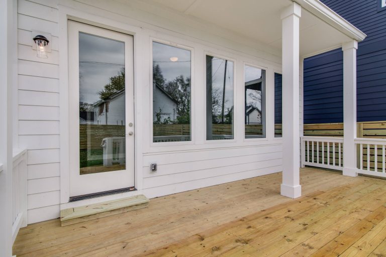 Inspiration for a timeless porch remodel in Nashville by Shelby Foster | Outdoor Photos | Porch | Landscaping | Landscape Design | Outdoor Living Space | Porch Design Ideas | Outdoor Living Space Ideas | Backyard Design