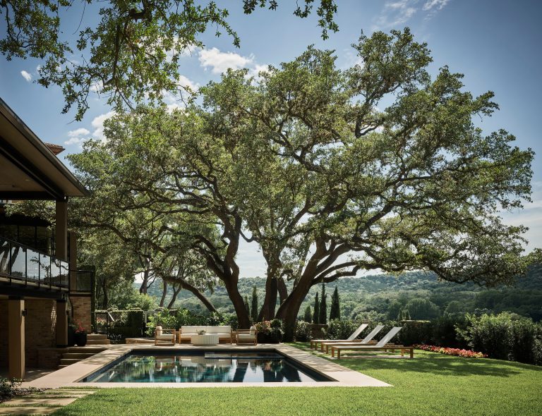 Inspiration for a transitional pool remodel in Austin