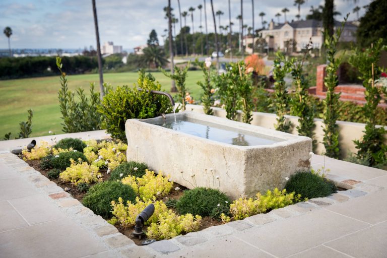 Inspiration for a transitional porch remodel in Orange County by Flinn Designs | Outdoor Photos | Porch | Landscaping | Landscape Design | Outdoor Living Space | Porch Design Ideas | Outdoor Living Space Ideas | Backyard Design