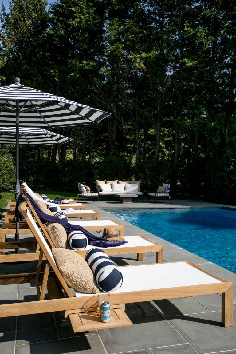 Interior Design, Custom Furniture Design, & Art Curation by Chango & Co. Photography by Raquel Langworthy Shop the East Hampton New Traditional accessories at the Chango Shop!