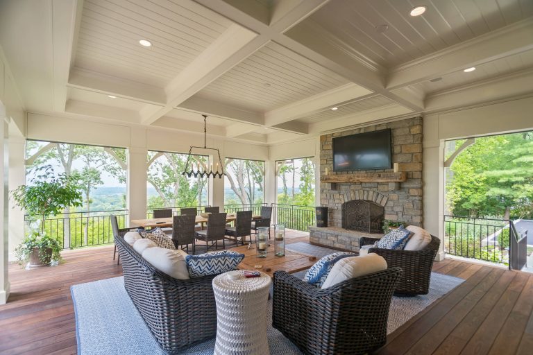 Jeffrey Jakucyk: Photographer