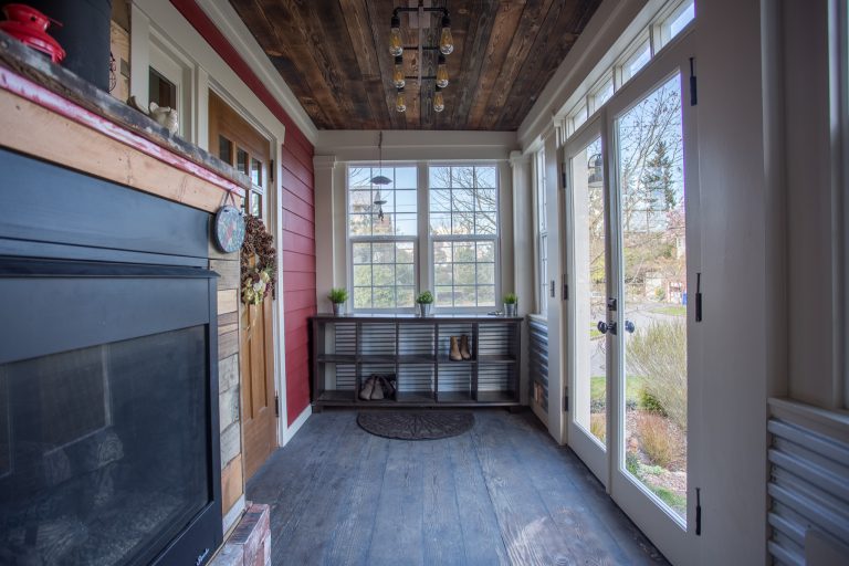 Kirsten Houvener shelterhomephotography@gmail.com