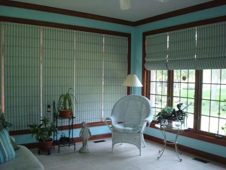 Knife Pleat Roman Shades, Sun Room, Room Darkening