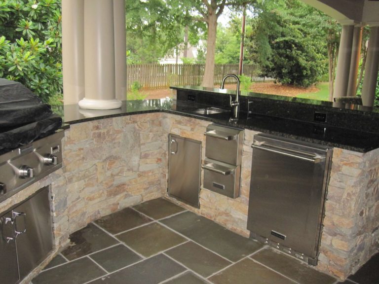 Large mountain style tile porch idea in Other with a roof extension
