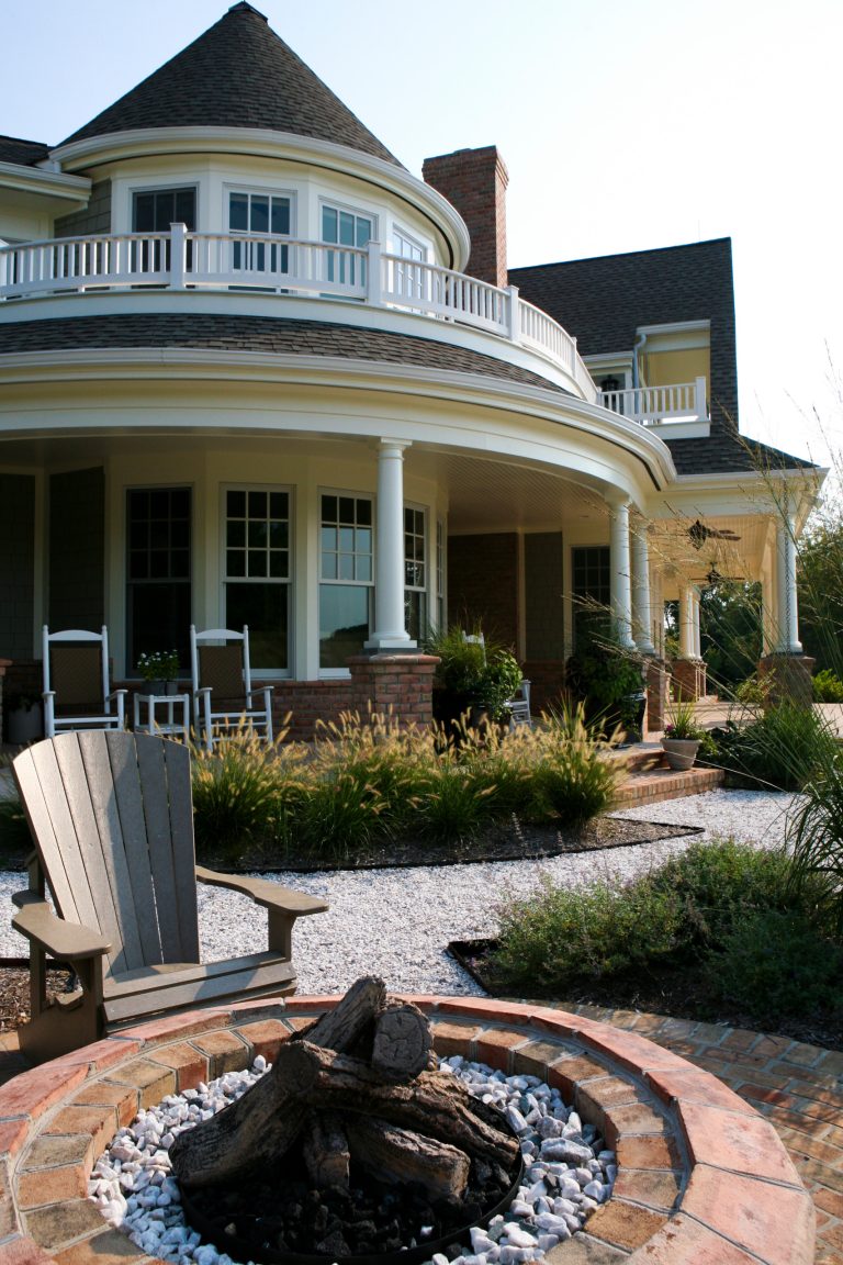 Laura Friedel Matney