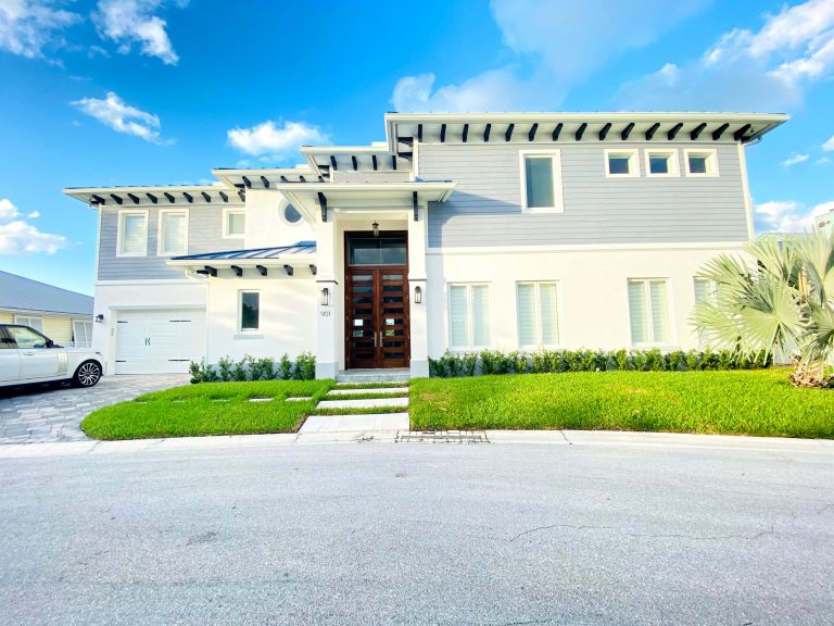 Minimalist porch idea in Miami by Mackle Construction | Outdoor Photos | Porch | Landscaping | Landscape Design | Outdoor Living Space | Porch Design Ideas | Outdoor Living Space Ideas | Backyard Design