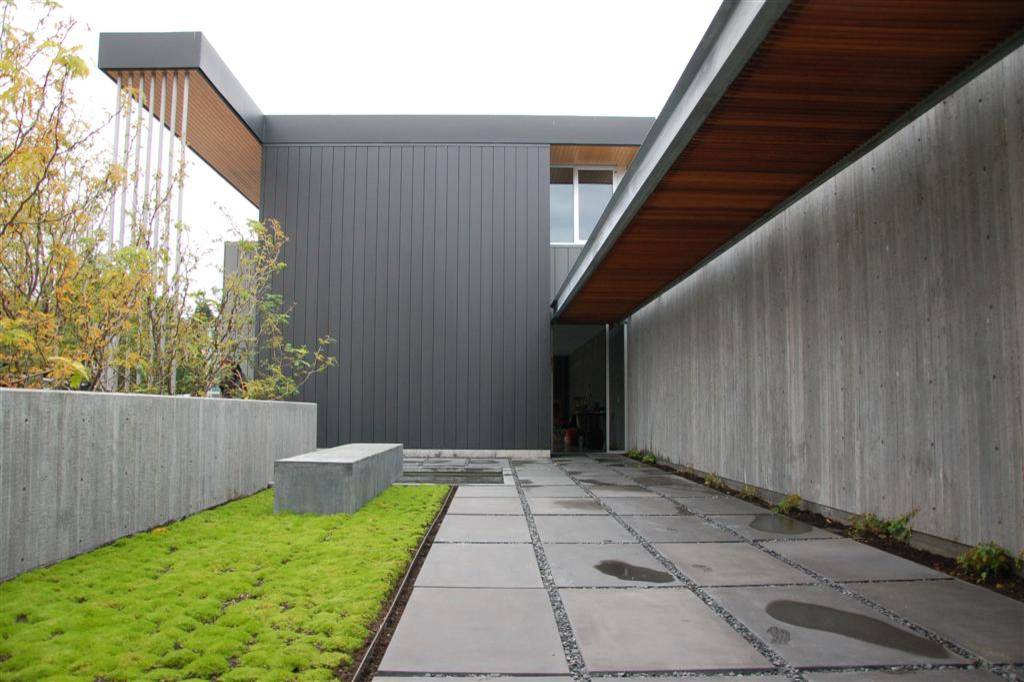 Minimalist porch idea in Seattle by Charter Custom Homes | Outdoor Photos | Porch | Landscaping | Landscape Design | Outdoor Living Space | Porch Design Ideas | Outdoor Living Space Ideas | Backyard Design