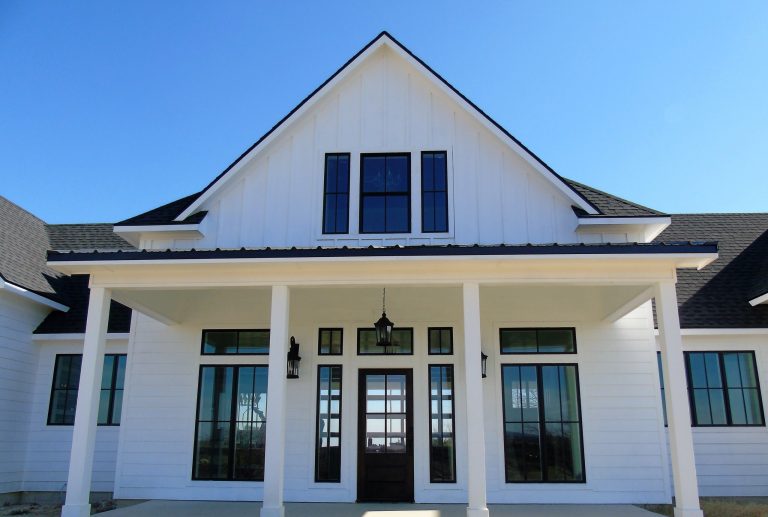 Minimalist porch photo in Dallas by Planstyles, Inc./ Kerry D. Dick, AIBD | Outdoor Photos | Porch | Landscaping | Landscape Design | Outdoor Living Space | Porch Design Ideas | Outdoor Living Space Ideas | Backyard Design