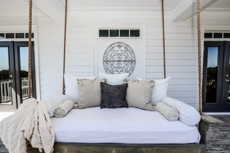 Modern Farmhouse. Photo Credits: Revealing Homes