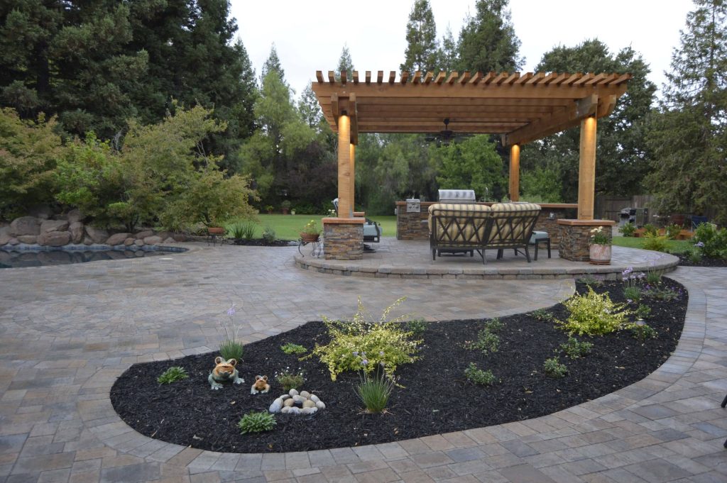 New construction for a large custom home in Woodbridge CA wine country