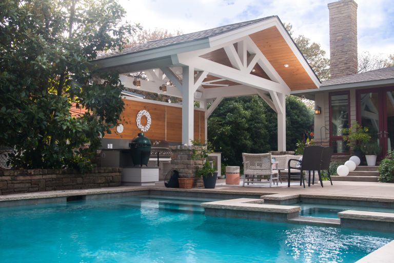 Patio kitchen - cottage patio kitchen idea in Dallas