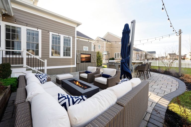 Patio kitchen - transitional backyard patio kitchen idea in DC Metro with no cover