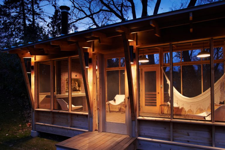 Photo Credit: George Heinrich