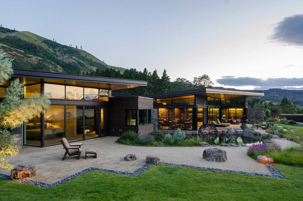 Photos by Jeff Beck Photography http://www.jeffbeckphotography.com/