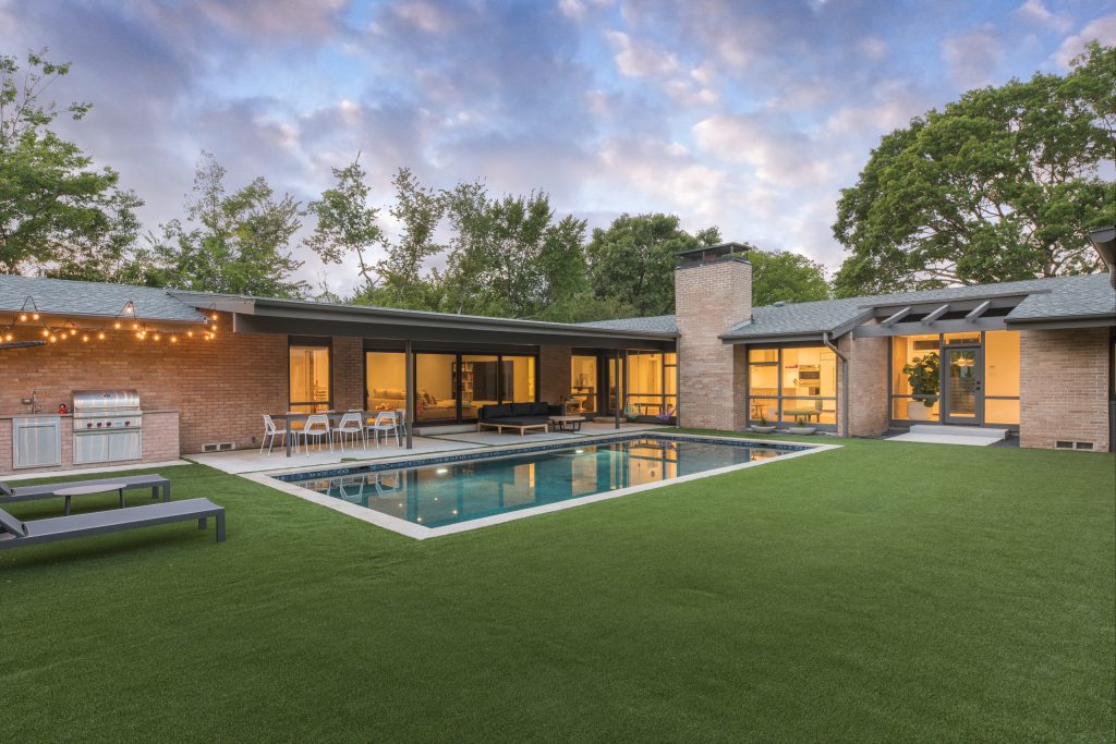 Pool - 1950s rectangular pool idea in Dallas
