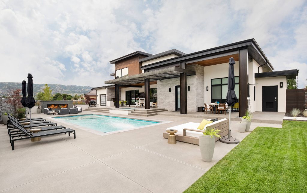 Back Exterior w/ Pool