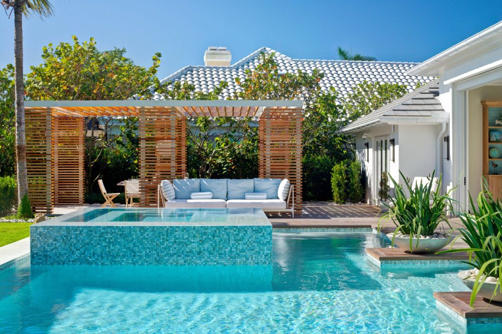 Pool - coastal pool idea in Miami