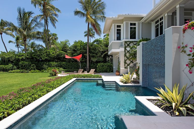 Pool - coastal pool idea in Miami