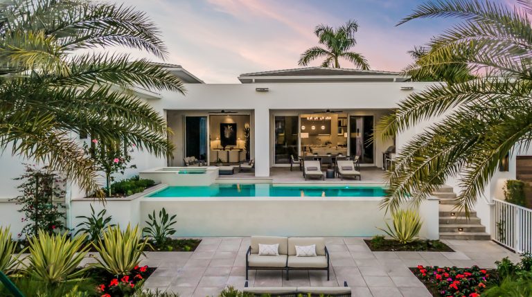Pool - contemporary pool idea in Other