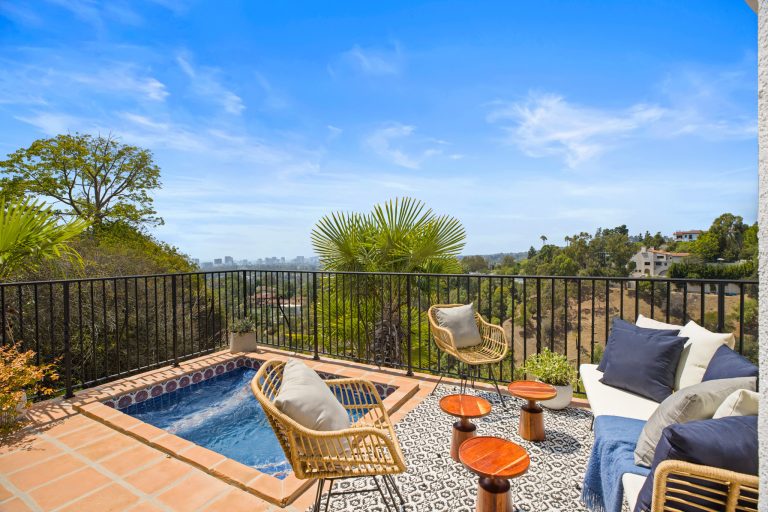 Pool - mediterranean pool idea in Los Angeles