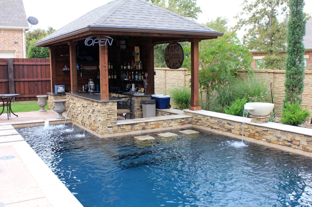 Pool - traditional pool idea in Dallas