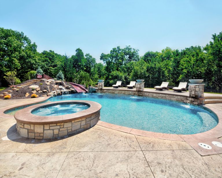 Pool - traditional pool idea in Kansas City