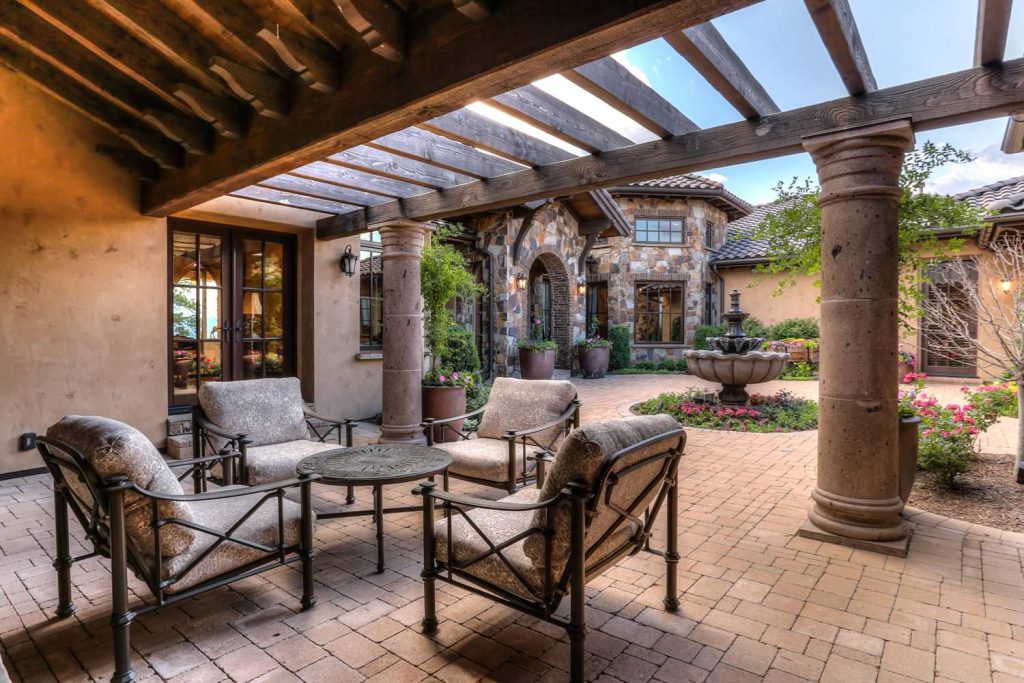 Real estate photos - Public Domain