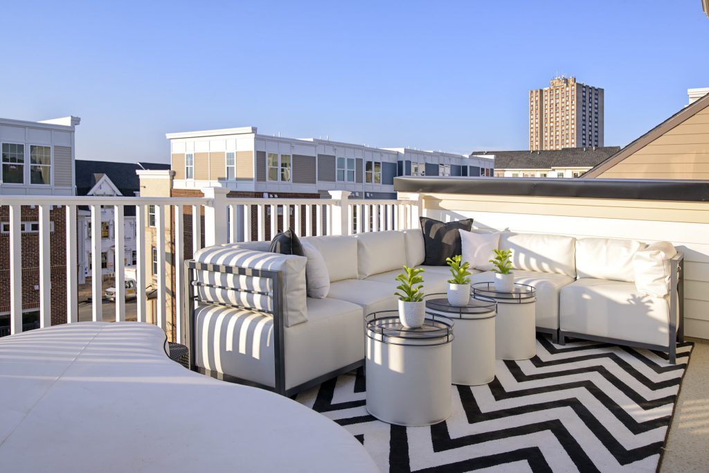 Rooftop Deck/ Terrace
