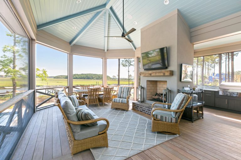 SHELTER Custom-Built Living sheltercustombuiltliving.com