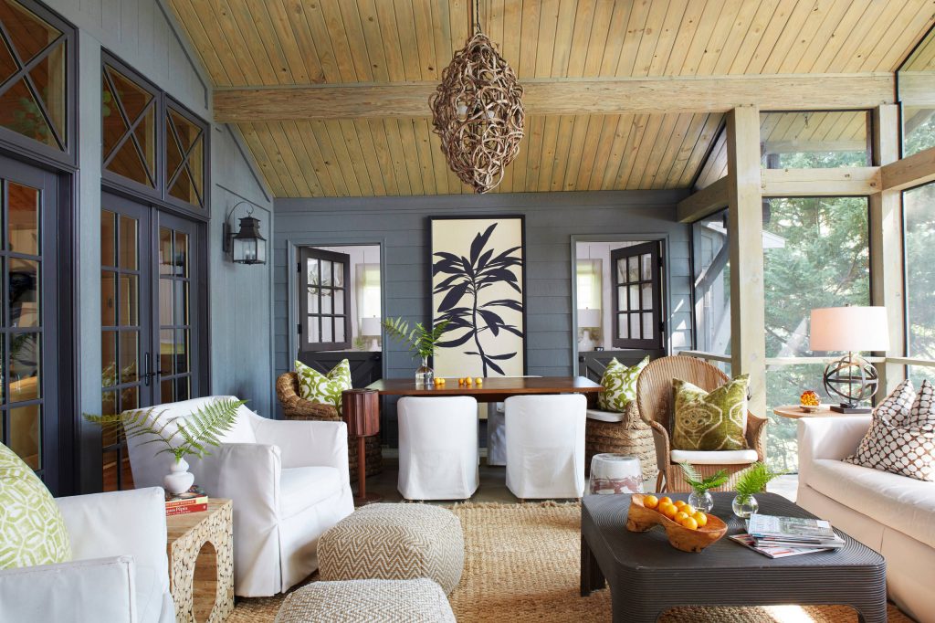 Screened porch living area looking to the dinning area. Image by Jean Allsopp Photography.