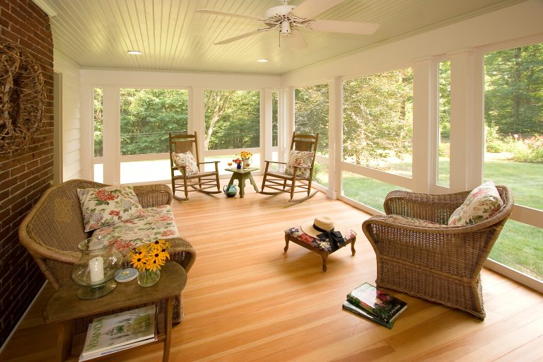 Screened porches are the best thing ever. It allows you to be outside enjoying the seasons and breathing the fresh air without the need to worry about bugs, the sun or the rain. J by Clawson Architects, LLC | Outdoor Photos | Porch | Landscaping | Landscape Design | Outdoor Living Space | Porch Design Ideas | Outdoor Living Space Ideas | Backyard Design