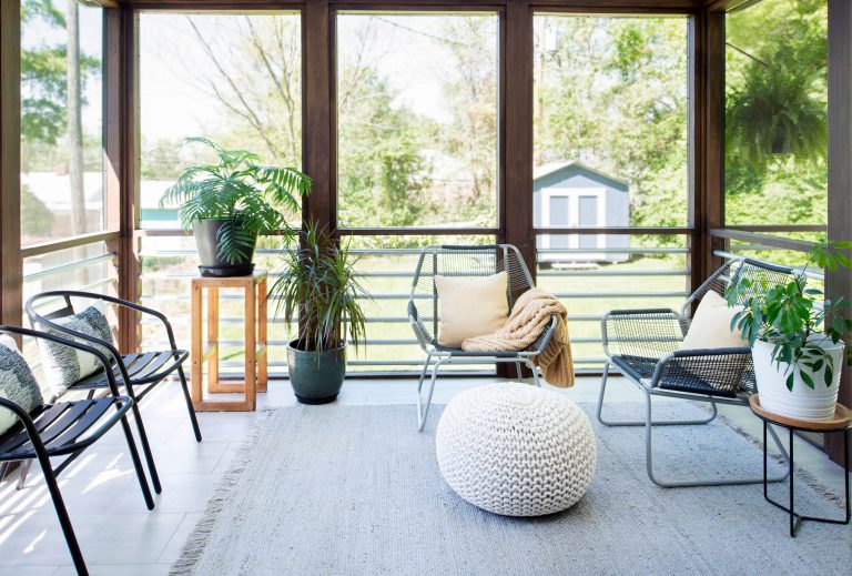 Small minimalist screened-in and metal railing back porch idea in Raleigh with a roof extension by Studio Evloh LLC Interior Architecture & Design | Outdoor Photos | Porch | Landscaping | Landscape Design | Outdoor Living Space | Porch Design Ideas | Outdoor Living Space Ideas | Backyard Design