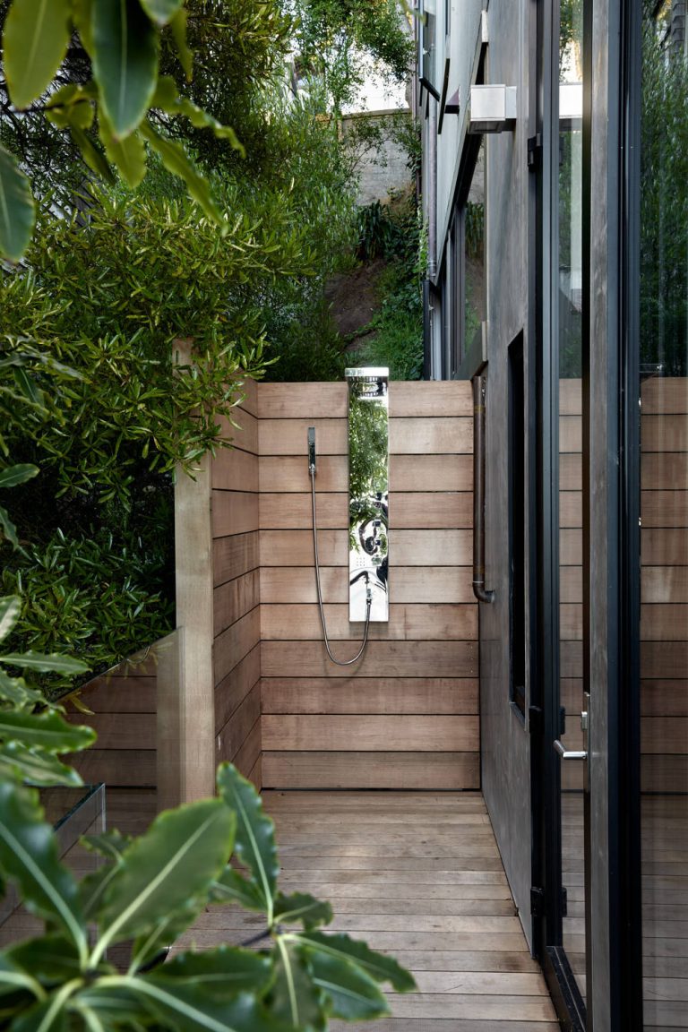 Small minimalist side yard outdoor shower deck photo in San Francisco with no cover