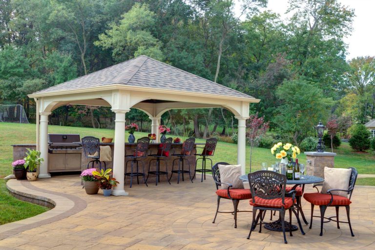 Square Vinyl Pavilion with round posts