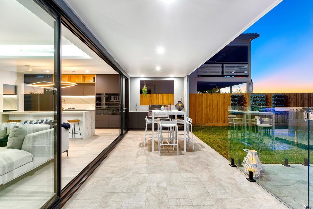 Stonetrack Grey R11 - Laid in multisize pattern - Project by Pitch Projects