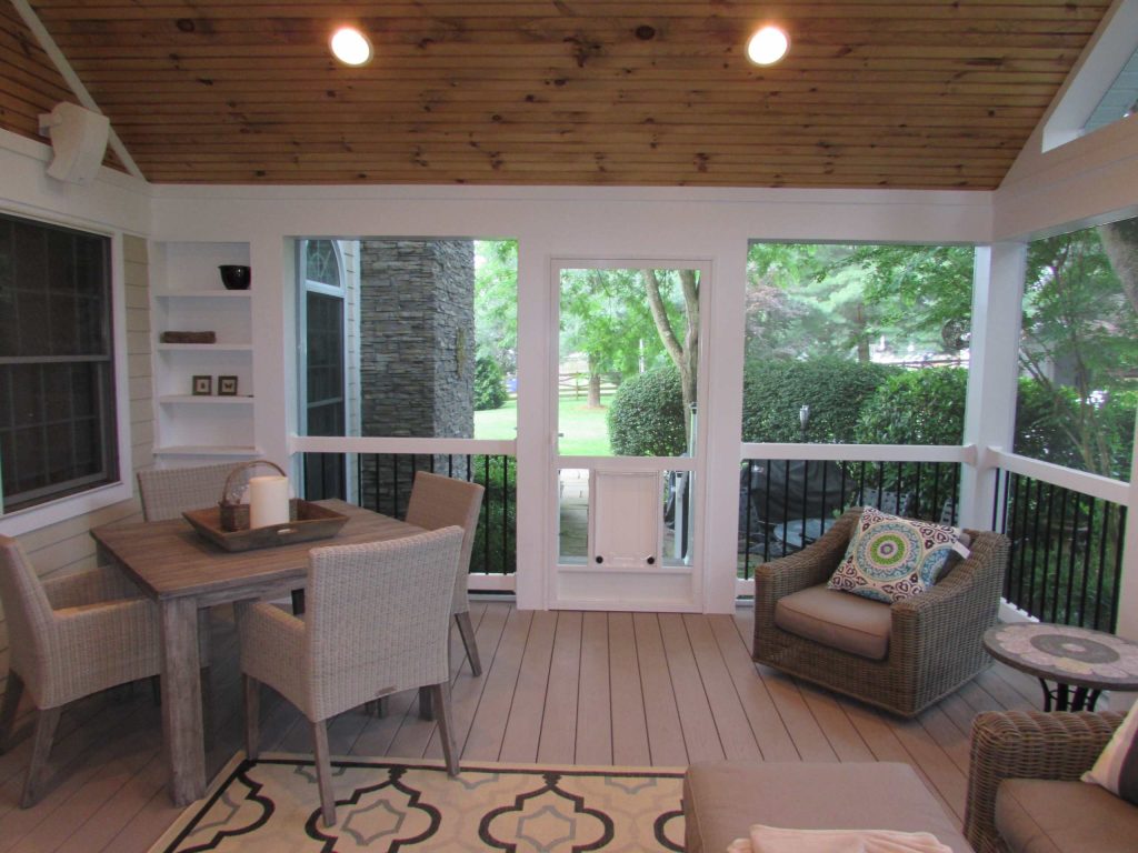 Talon Construction Screened Porch Addition