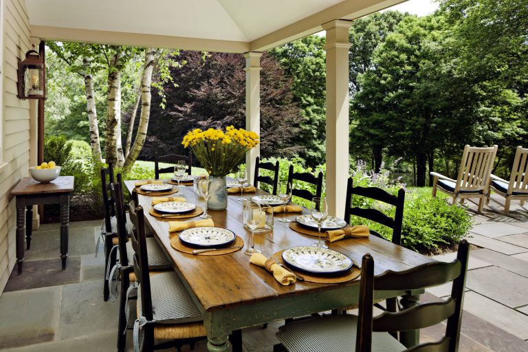 Over 7,500+ Extraordinary Outdoor Living Space Photos For Your Outdoor Space only found on Poolhandy