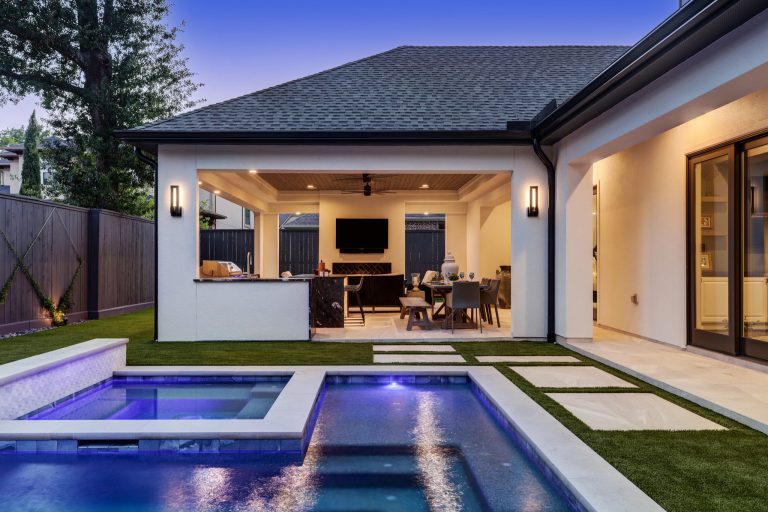 The modern pool perfectly matches the outdoor living area.