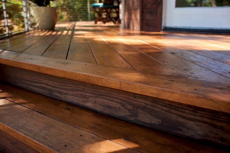 The wood finish shown here (Flood CWF-UV in Cedar) adds a warm color while still showing off the wood grain.