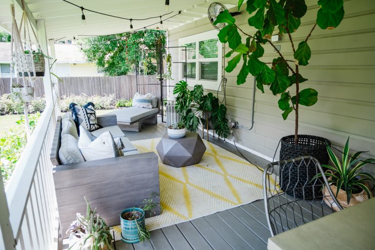 This is an example of a modern porch design in Tampa. by Ann Cox Design | Outdoor Photos | Porch | Landscaping | Landscape Design | Outdoor Living Space | Porch Design Ideas | Outdoor Living Space Ideas | Backyard Design