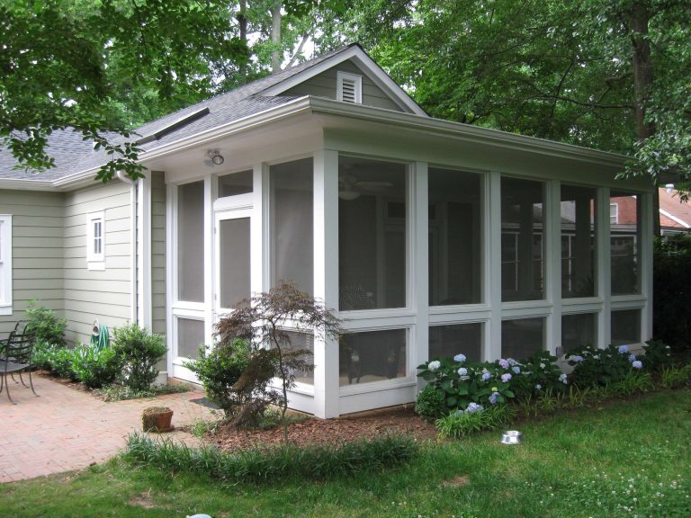 Transitional porch photo in Charlotte by Veronica DeVita, Architect | Outdoor Photos | Porch | Landscaping | Landscape Design | Outdoor Living Space | Porch Design Ideas | Outdoor Living Space Ideas | Backyard Design