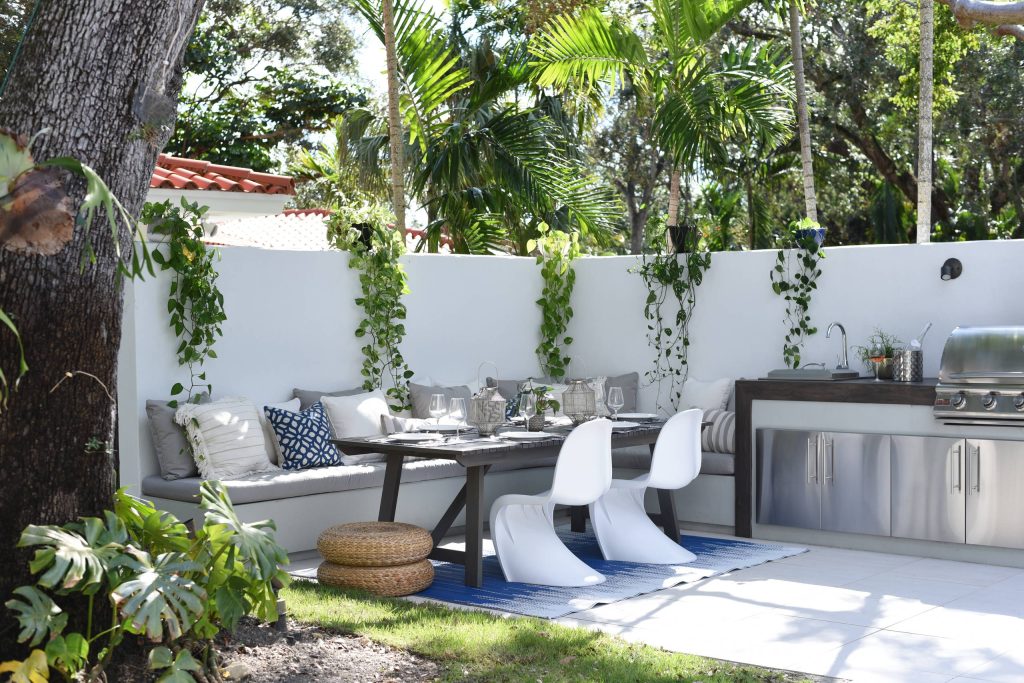 Trendy patio kitchen photo in Miami with no cover