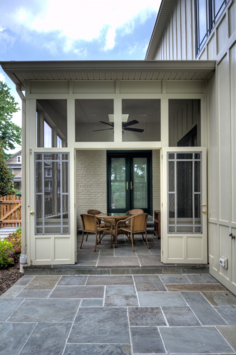 View of the sunroom from outside - Plumb Square Builders